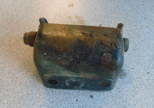 2001 POLARIS SPORTSMAN 500 BRKT-A-ARM PIVOT PLTD 5242077-067 5247345