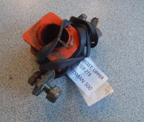 2000 POLARIS SPORTSMAN 500 STEERING BUSHING BRACKET, UPPER 5222999-067 5257028