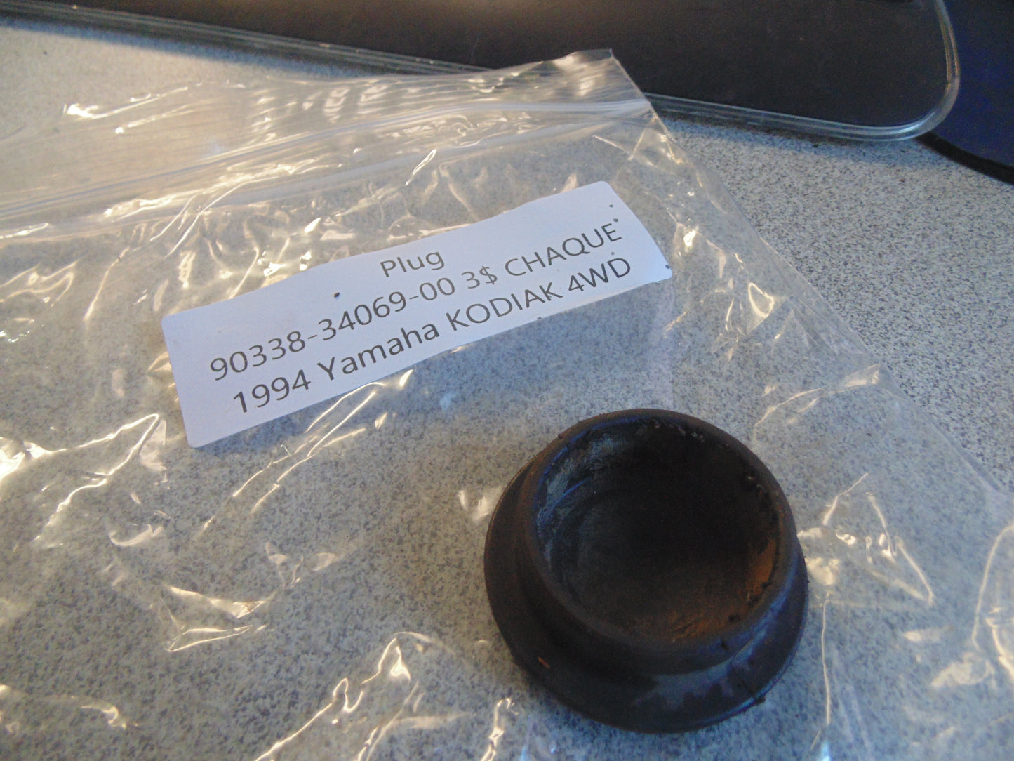 1994 YAMAHA KODIAK 4WD PLUG 90338-34069-00