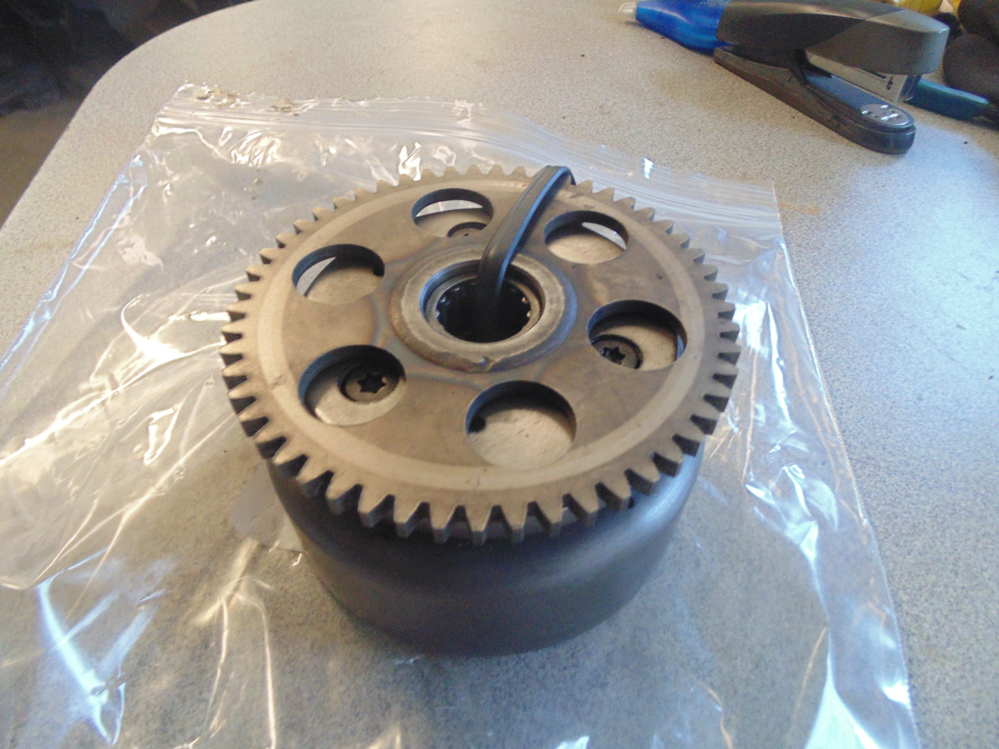 2002 KAWASAKI PRAIRIE 650 ROTOR WITH CLUTCH STARTER AND GEAR, STARTER DRIVEN 31110-VM5-004 28110-958-680 28120-426-000