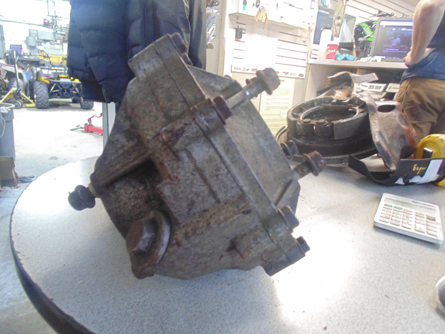 1993 KAWASAKI KLF400 4X4 CASE GEAR RR 14055-1089