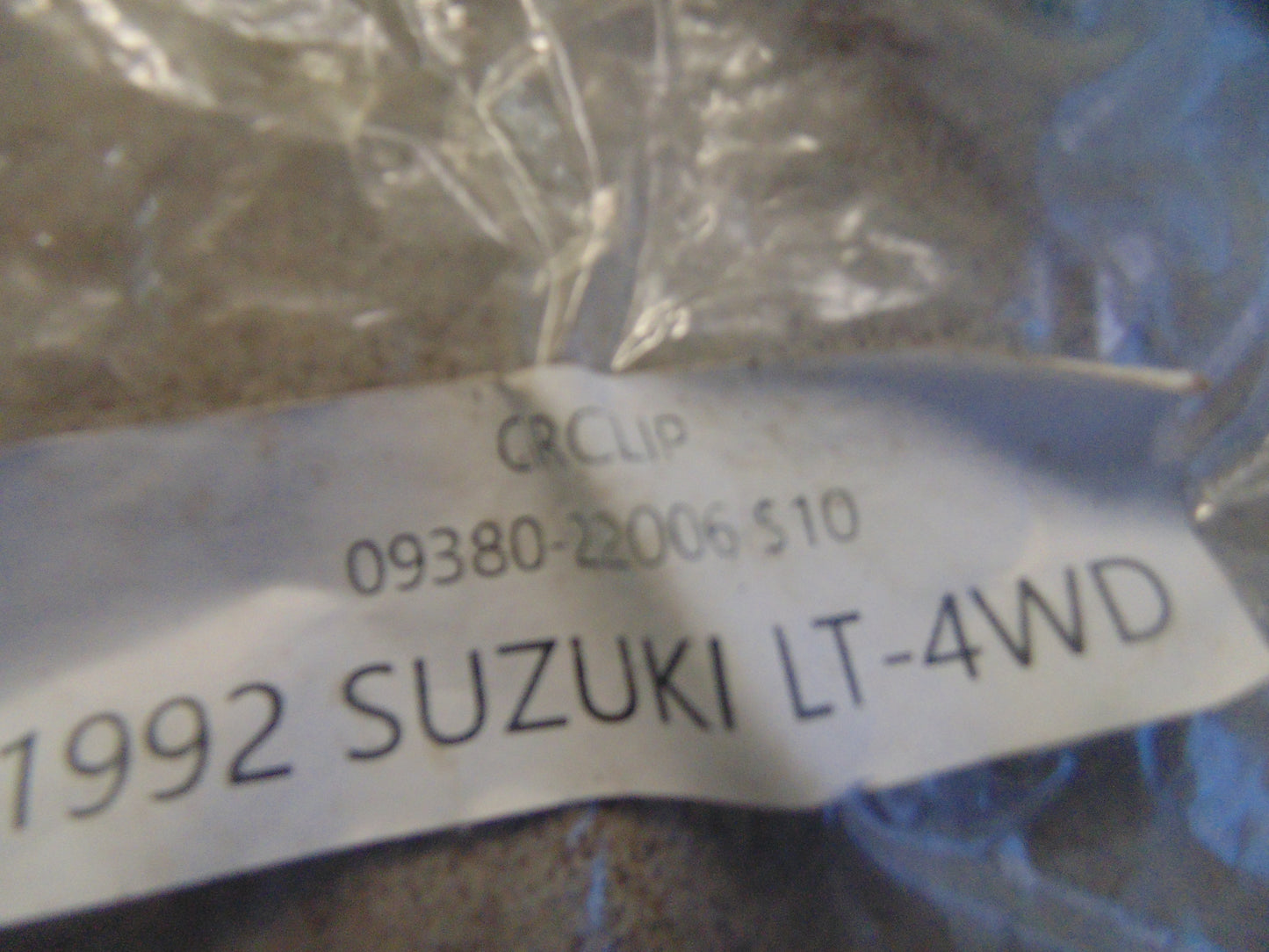 1992 SUZUKI LT-4WD CIRCLIP 09380-22006