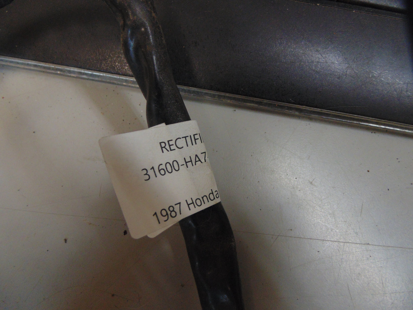 1987 HONDA TRX350A FOURTRAX 4X4 RECTIFIER ASSY REGULATOR 31600-HA7-750 31600-HA7-921