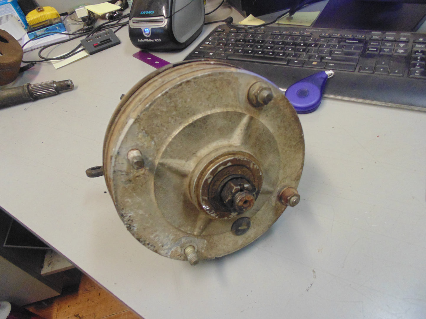 1986 SUZUKI LT250EF HUB FRONT MODEL F 54110-24503 54110-24505