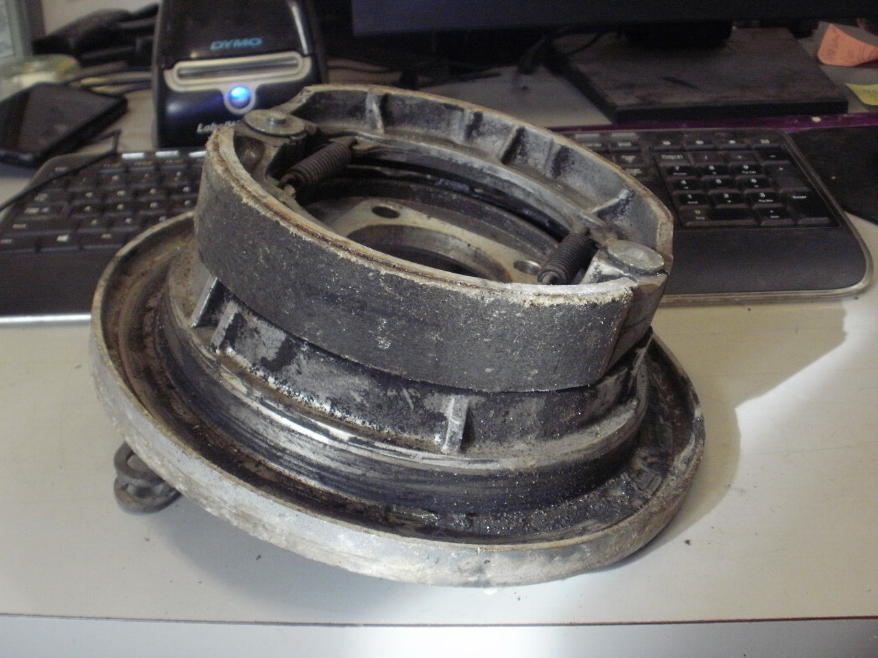 1986 KAWASAKI BAYOU 300 DRUM RR PANEL ASSY BRAKE RR L 41035-1198