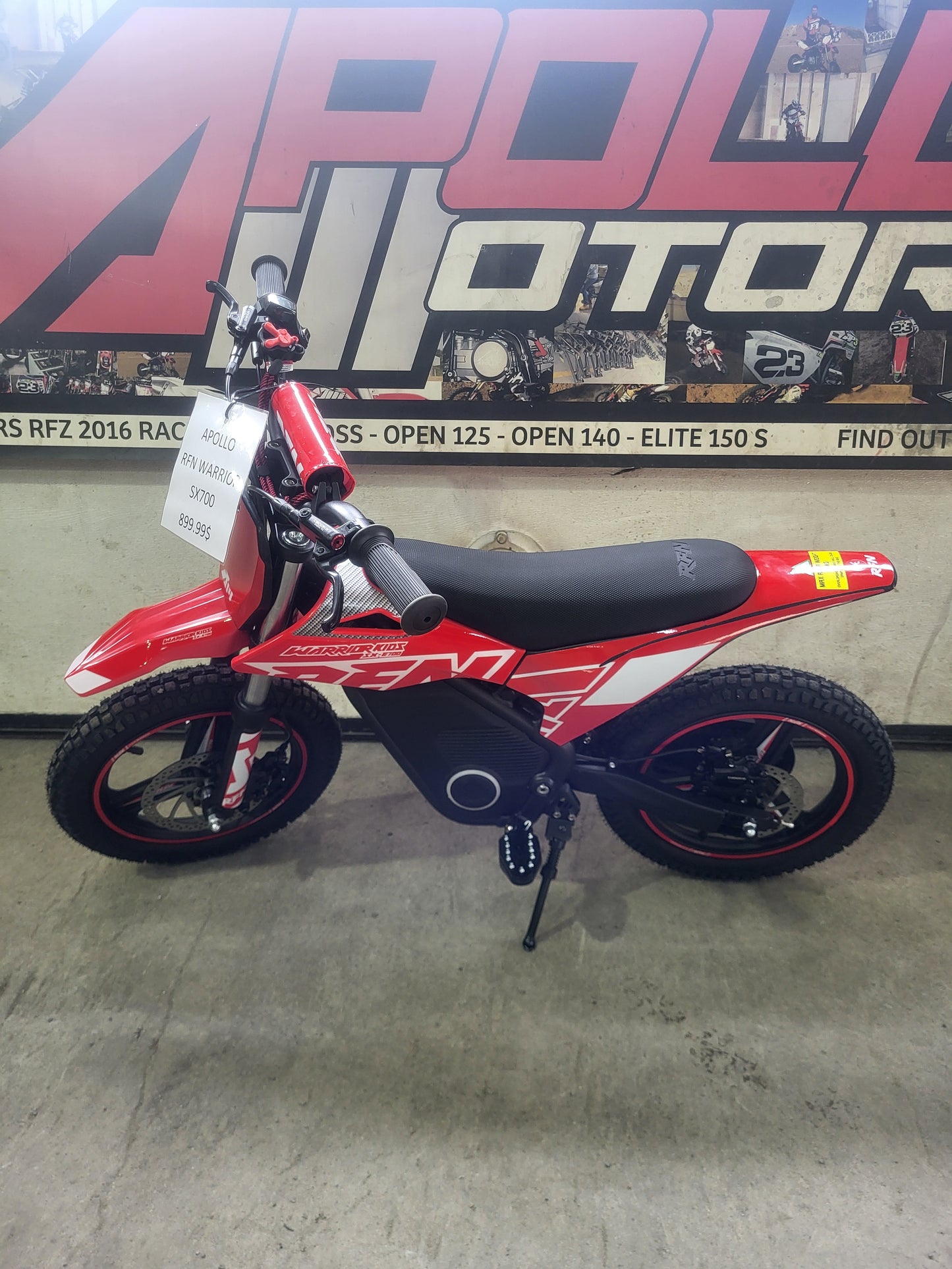 Warrior 700 rouge