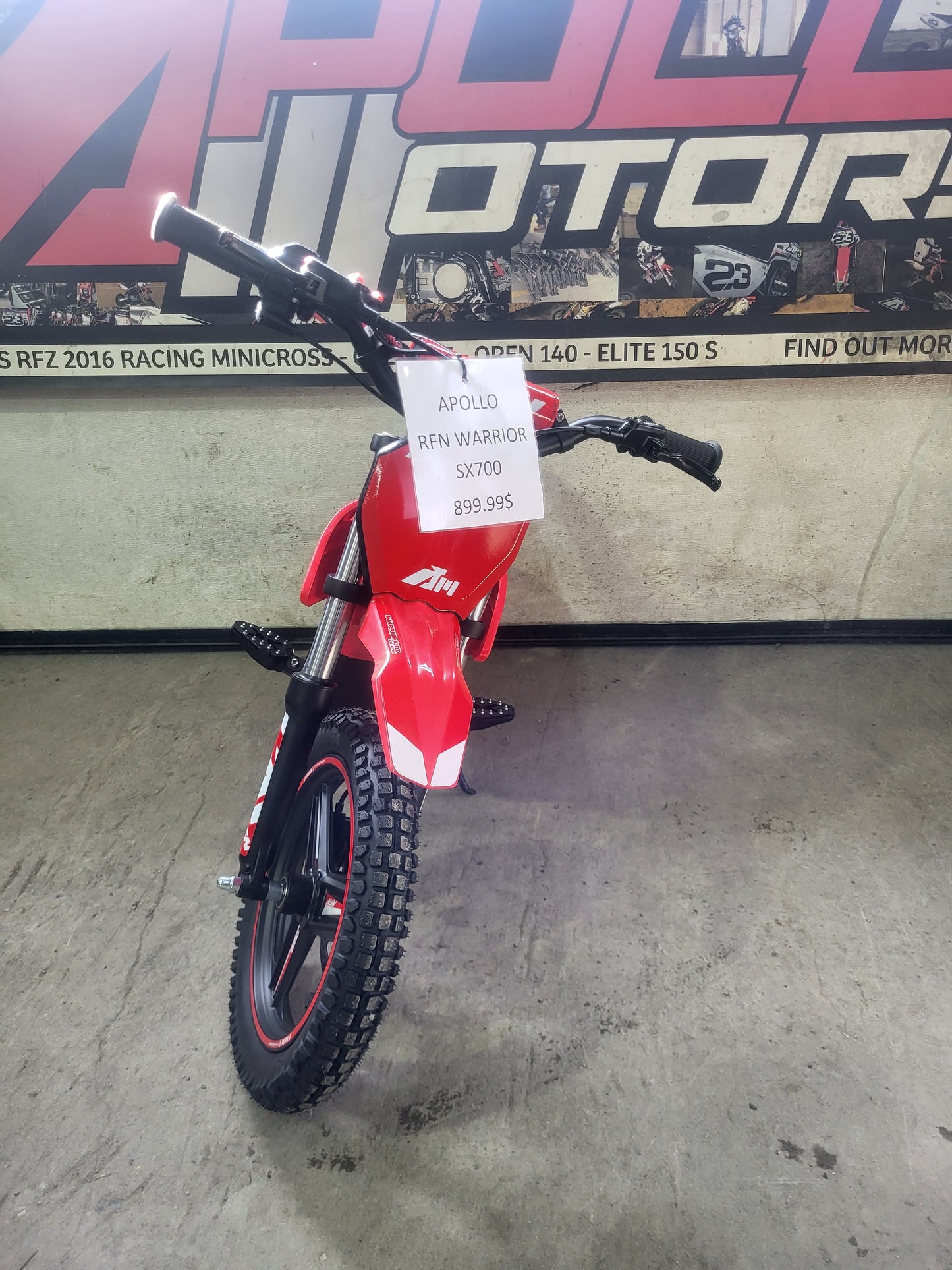 Warrior 700 rouge