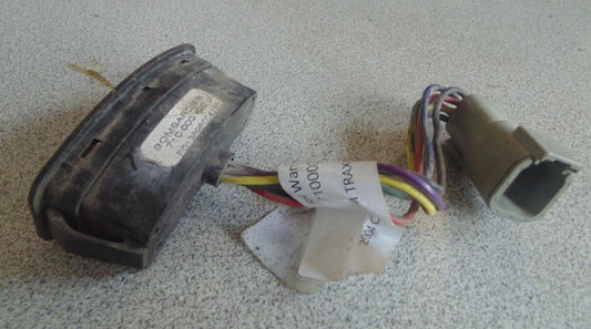 2004 CAN-AM TRAXTER MAX STD & MAX RH WARNING LIGHT 710000420