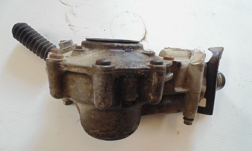 2008 ARCTIC CAT 366 AUTO TRANSMISSION 4X4 FIS GREEN GEARCASE FRONT 1502-213