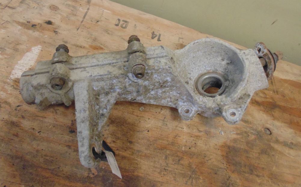 2017 POLARIS Sportsman 570 HUBSTRUT ASSY LEFT 4X4 NEED BALL JOINT 1822825