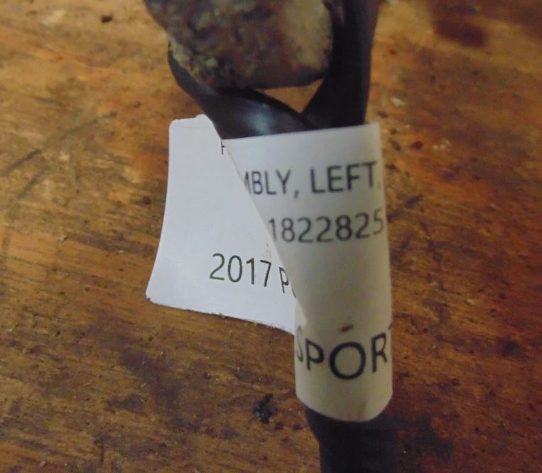2017 POLARIS Sportsman 570 HUBSTRUT ASSY LEFT 4X4 NEED BALL JOINT 1822825