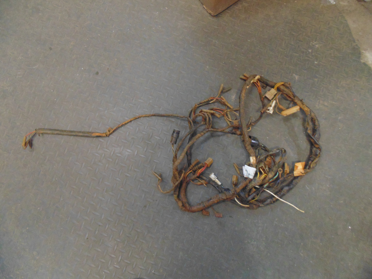 1996 KAWASAKI BAYOU 400 4X4 HARNESS MAIN 26030-1411
