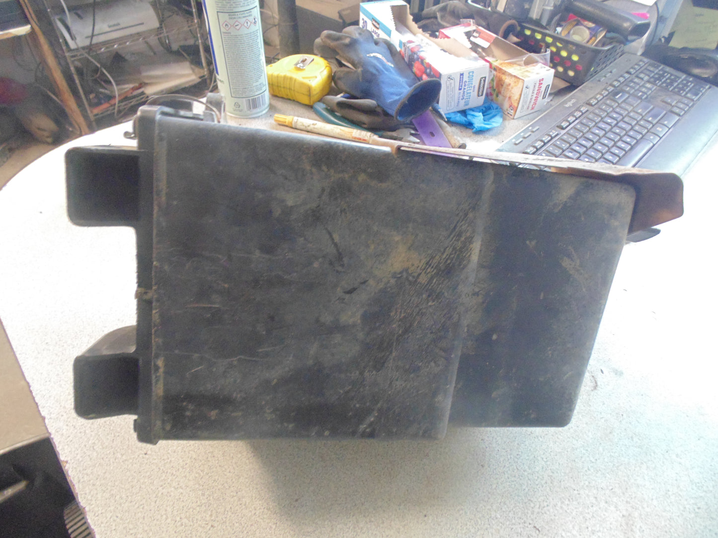 1986 KAWASAKI BAYOU 300 CASE AIR FILTER 11011-1199