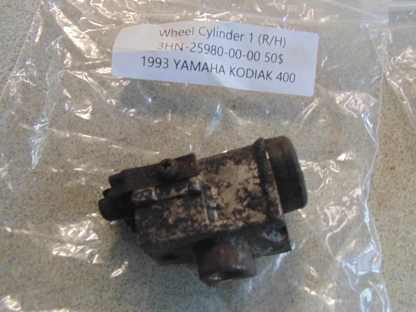 1993 YAMAHA KODIAK 400 WHEEL CYLINDER 1 (R/H) 3HN-25980-00-00