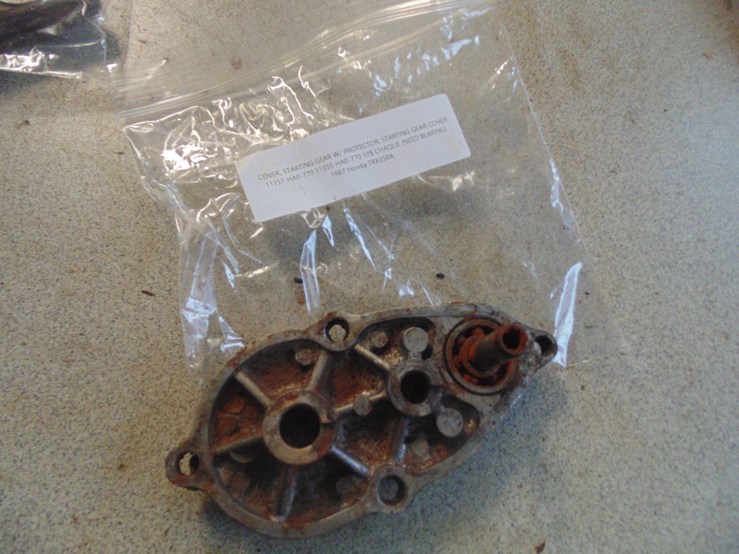 1987 HONDA TRX350A COVER STARTING GEAR W/ PROTECTOR STARTING GEAR COVER 11357-HA0-770 11355-HA0-770