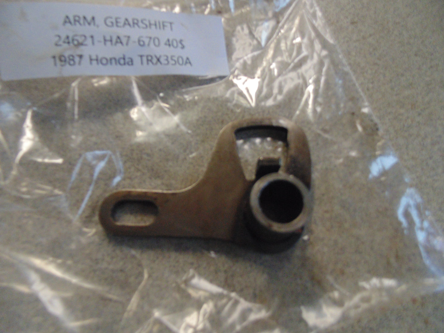 1987 HONDA TRX350A ARM GEARSHIFT 24621-HA7-670