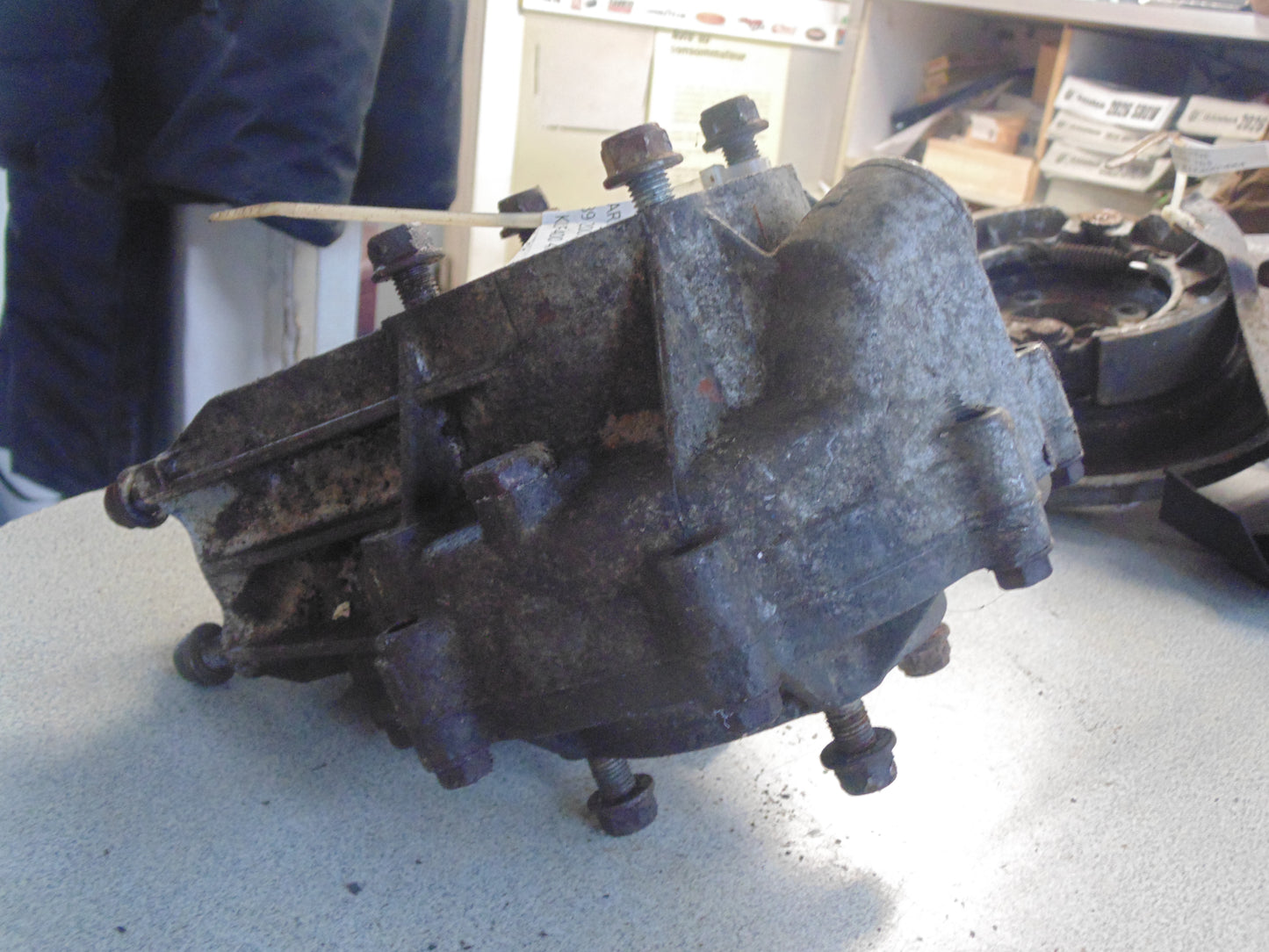 1993 KAWASAKI KLF400 4X4 CASE GEAR RR 14055-1089