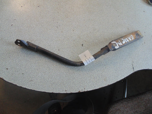 1989 Yamaha BIG BEAR 4WD STAY FENDER 1 2HR-21513-00-00 4GB-21513-00-00