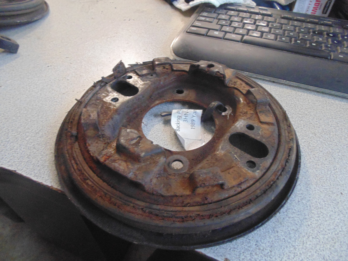 1989 Yamaha BIG BEAR 4WD BACKING PLATE SUB ASSY 3HN-27208-10-00