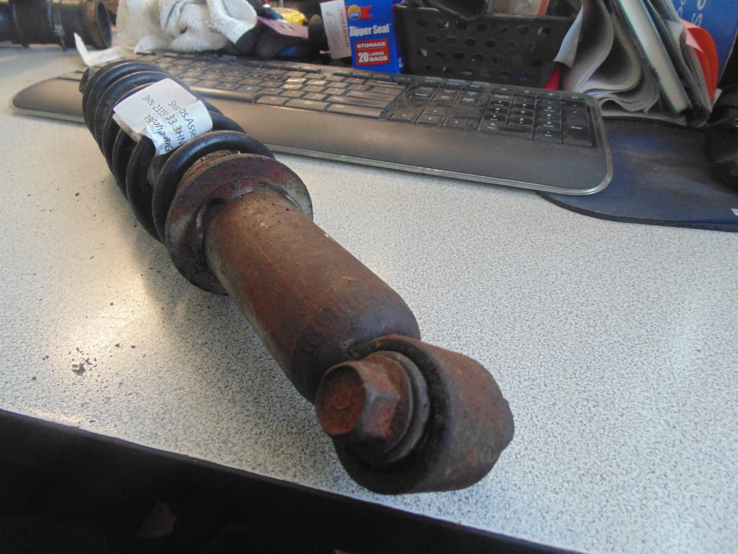 1989 YAMAHA BIG BEAR 4WD SHOCK ABSORBER ASSY FRONT 3HN-23350-00-33 3HN-23350-30-