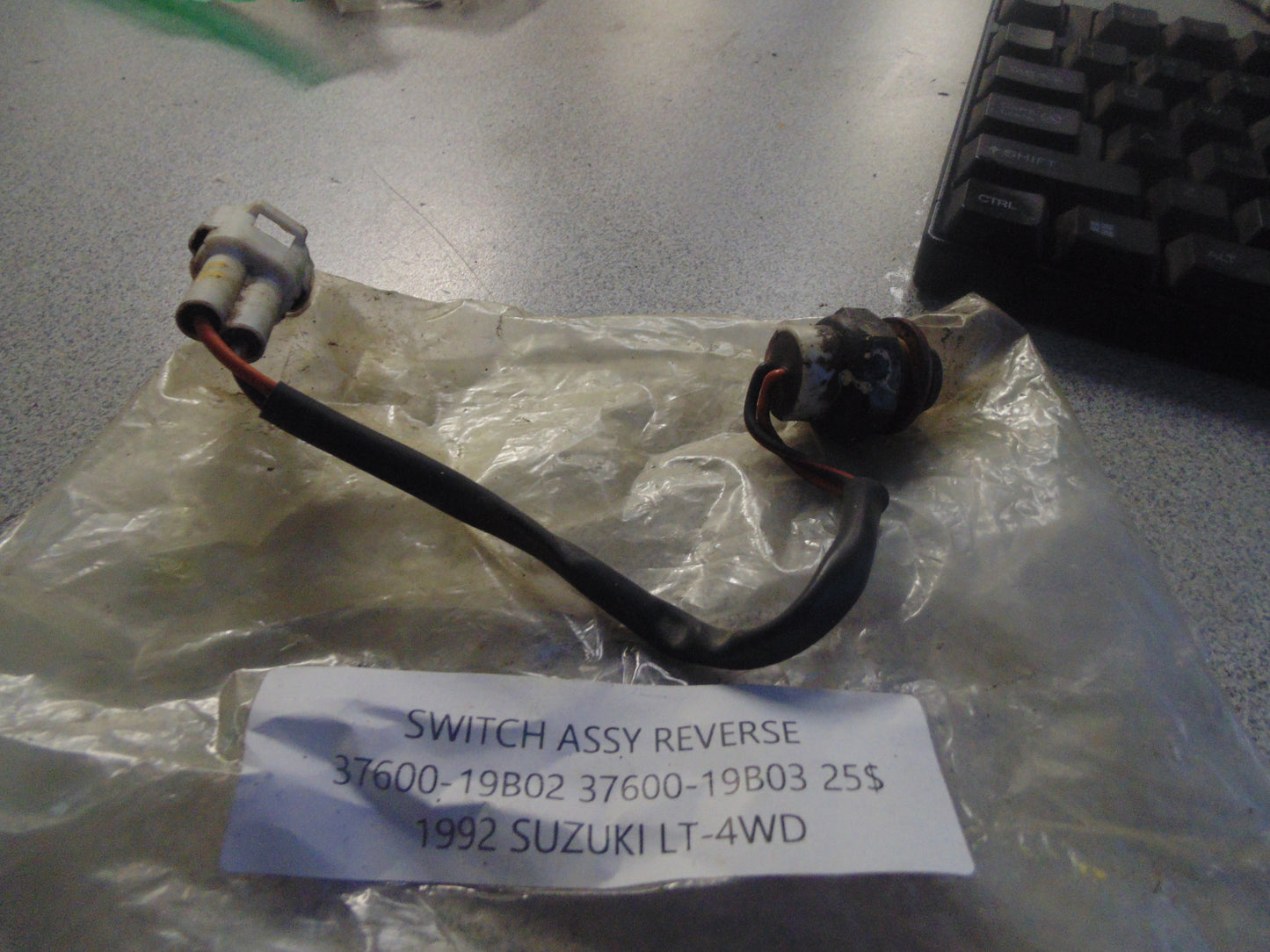 1992 SUZUKI LT-4WD SWITCH ASSY REVERSE 37600-19B02 37600-19B03