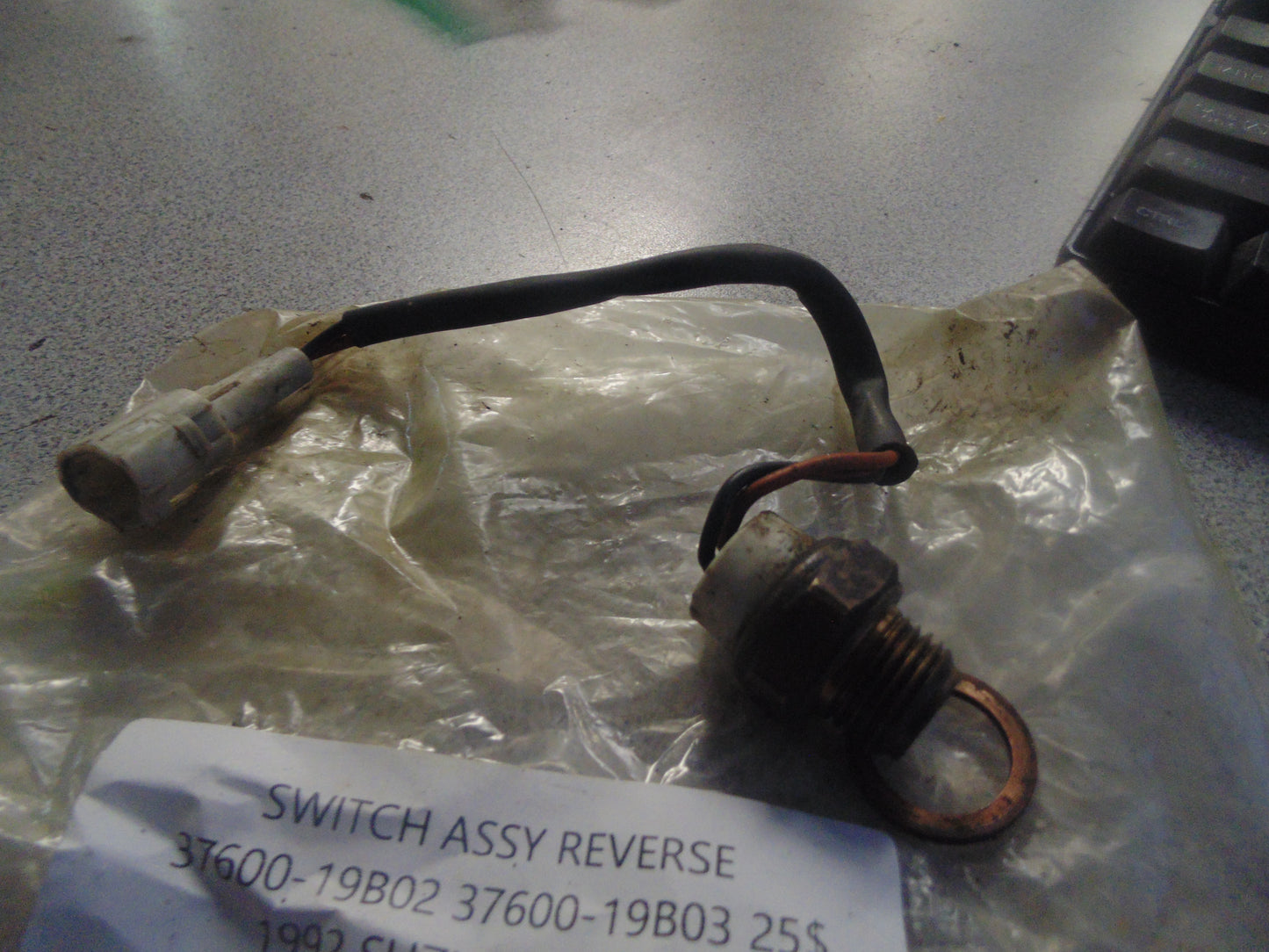 1992 SUZUKI LT-4WD SWITCH ASSY REVERSE 37600-19B02 37600-19B03