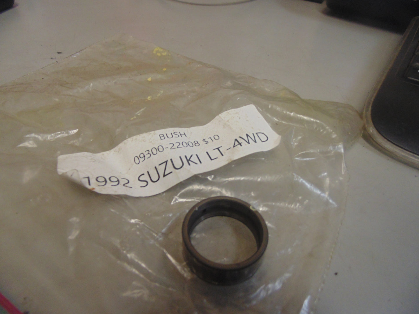 1992 SUZUKI LT-4WD BUSH 09300-22008