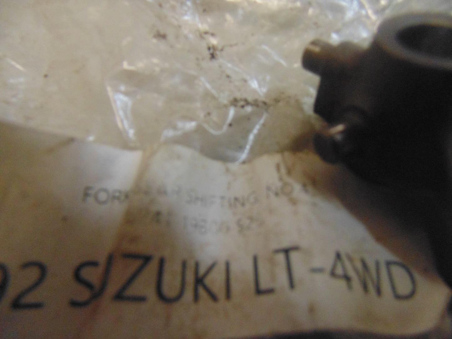 1992 SUZUKI LT-4WD FORK GEAR SHIFTING NO4 25241-19B00