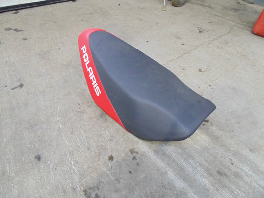 2011 POLARIS 800 RUSH PRO-R ASM-SEAT BLK/RED 2684525