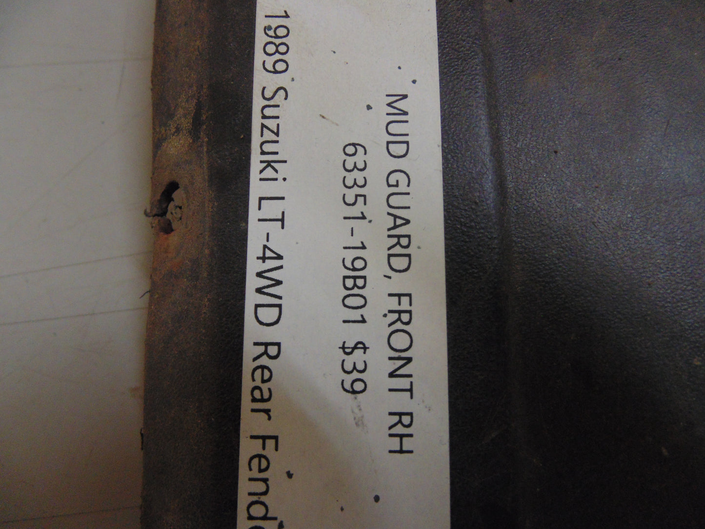1989 SUZUKI LT-4WD MUD GUARD FRONT RH 63351-19B01