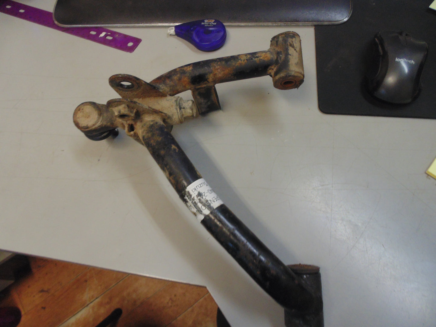 1986 SUZUKI LT250EF SUSPENSION UPPER ARM LH 52440-24502