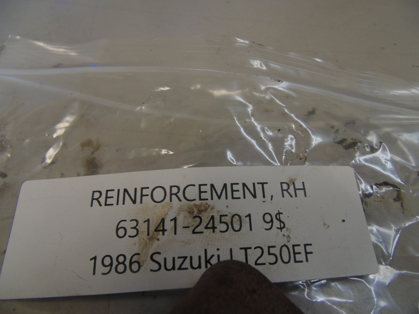 1986 SUZUKI LT250EF REINFORCEMENT RH 63141-24501
