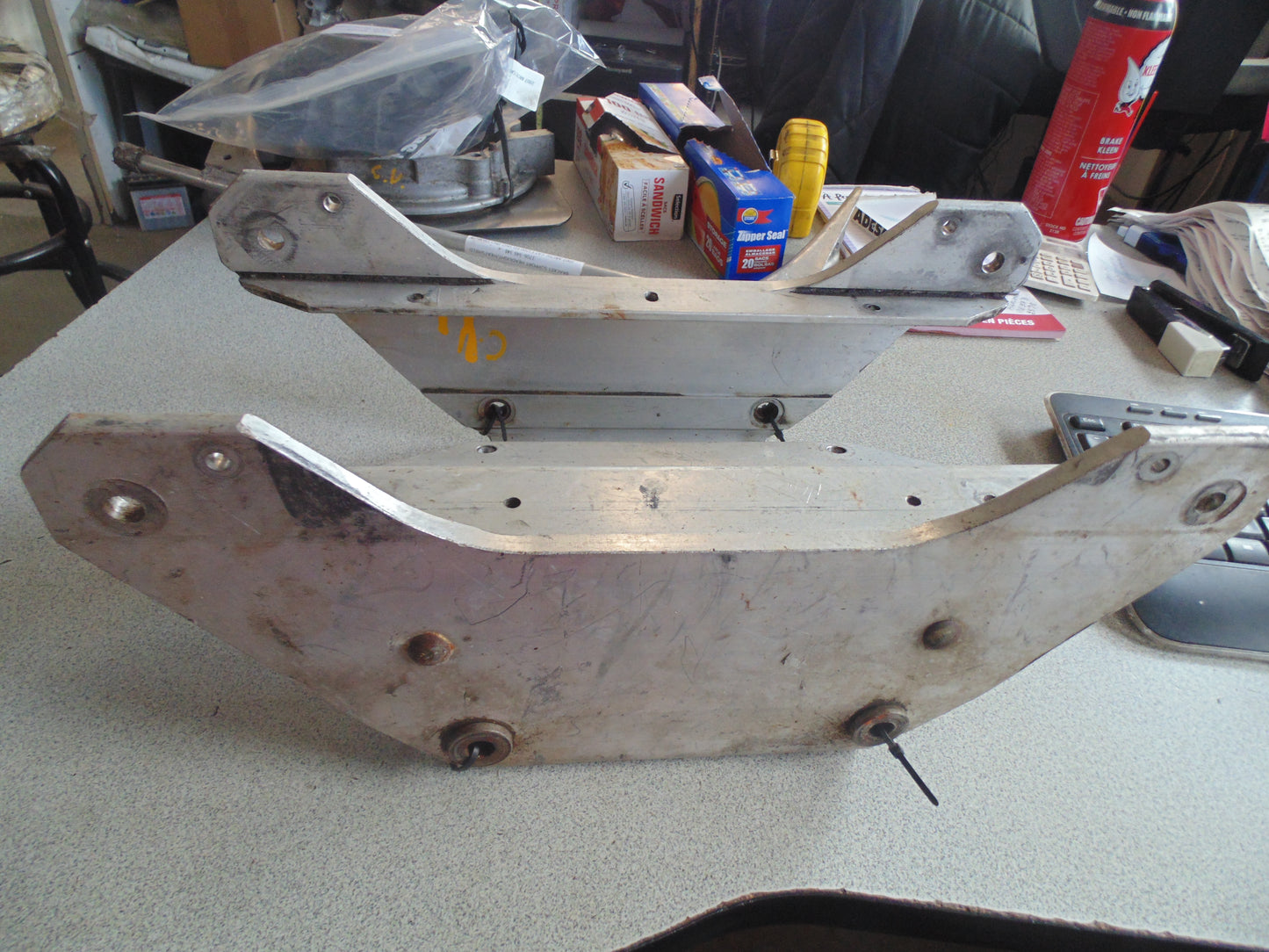 2007 ARCTIC CAT F1000 EFI SNO PRO ORANGE BRACKET MOUNTING FRONT SUSPENSION 0707-
