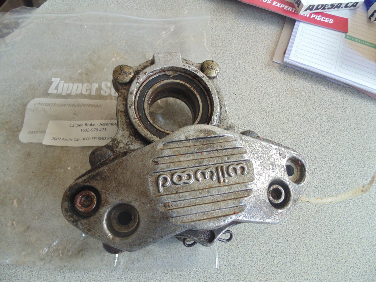 2007 ARCTIC CAT F1000 EFI SNO PRO ORANGE CALIPER BRAKE ASSY 1602-979