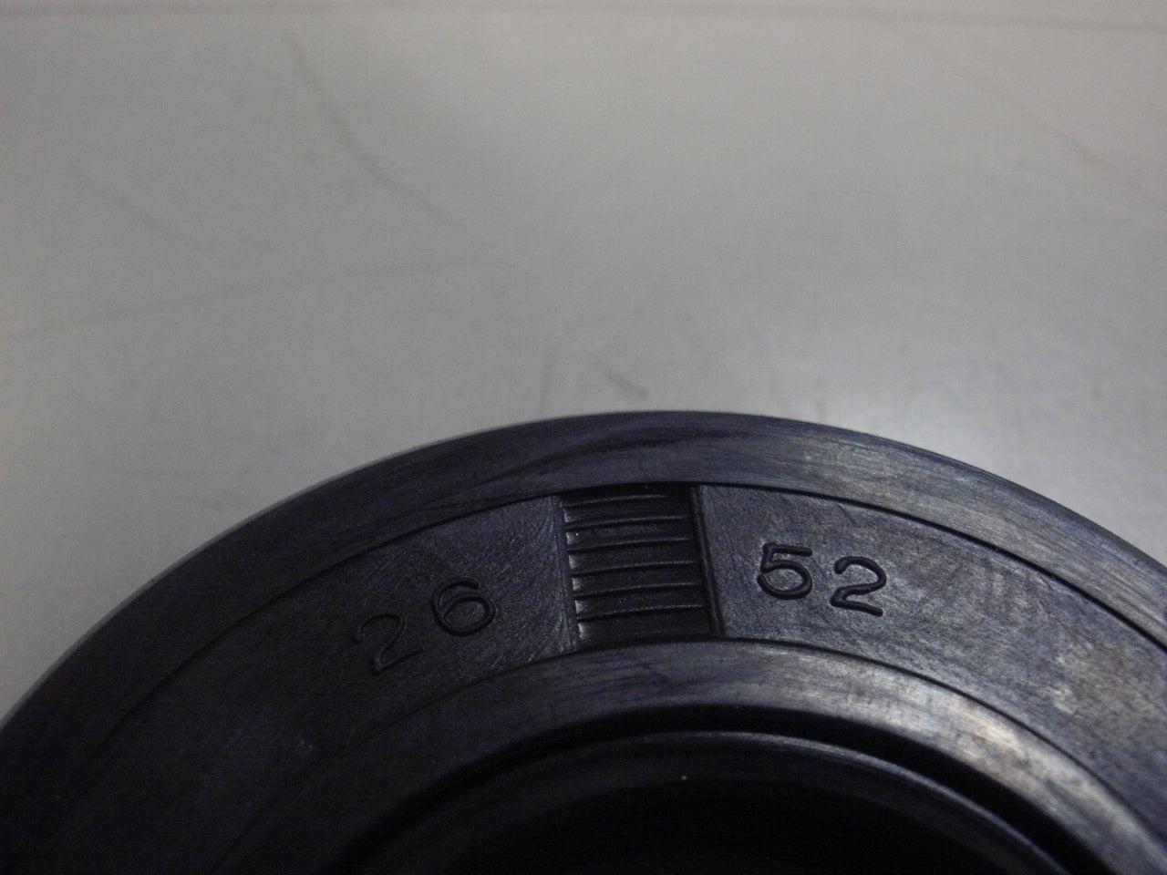 SEAL OIL M2652101 26X52X8