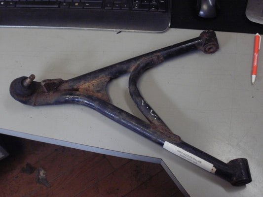 1986 KAWASAKI BAYOU 300 ARM-SUSP FR RH LWR 39007-1077