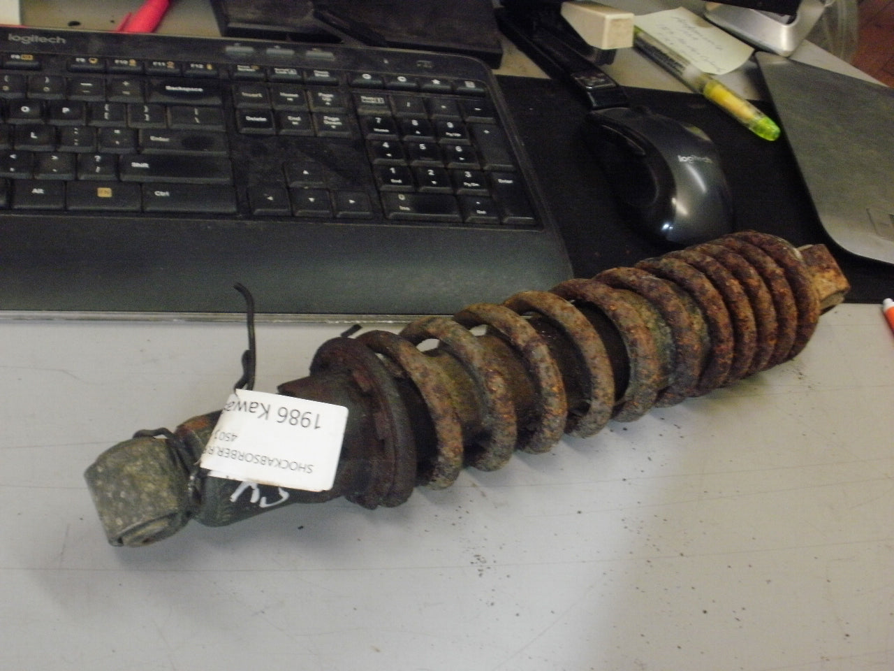 1986 KAWASAKI BAYOU 300 SHOCK ABSORBER RR 45014-1343