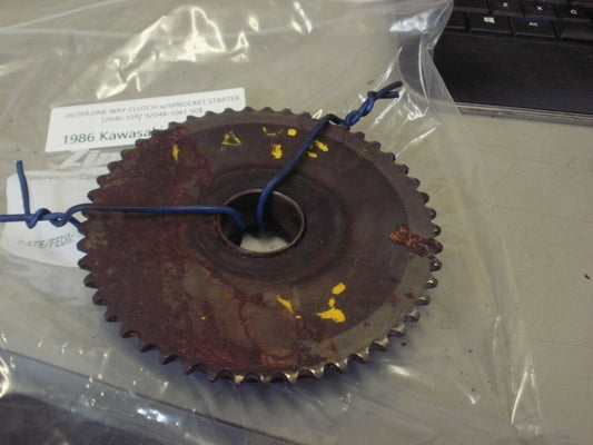 1986 KAWASAKI BAYOU 300 OUTER ONE WAY CLUTCH W/ SPROCKET STARTER 12046-1077 9204