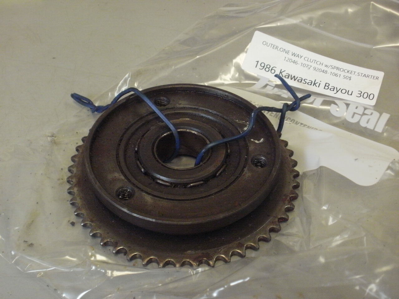 1986 KAWASAKI BAYOU 300 OUTER ONE WAY CLUTCH W/ SPROCKET STARTER 12046-1077 9204