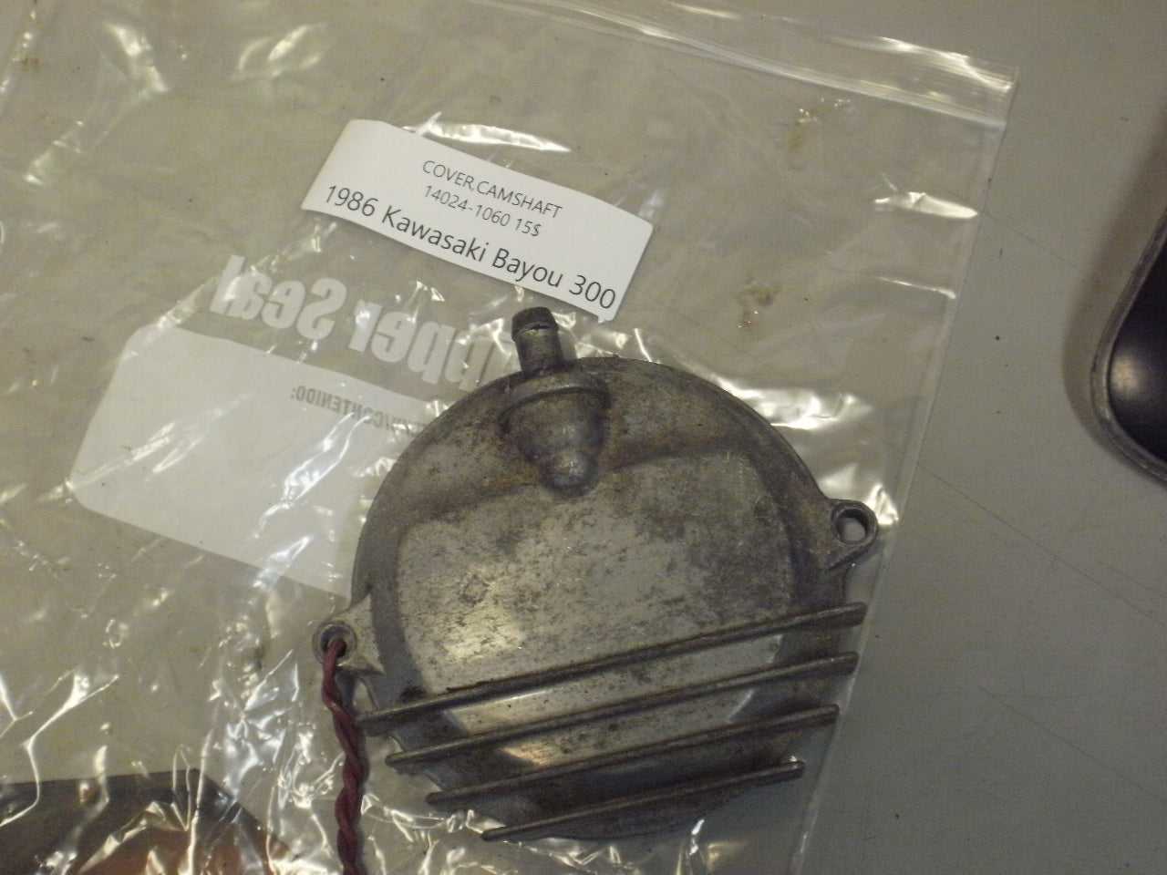 1986 KAWASAKI BAYOU 300 COVER CAMSHAFT 14024-1060