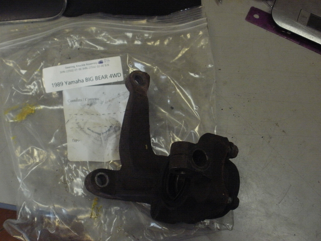 1989 YAMAHA BIG BEAR 4WD STEERING KNUCKLE ASSY RH 3HN-23502-01-00 3HN-23502-02-00