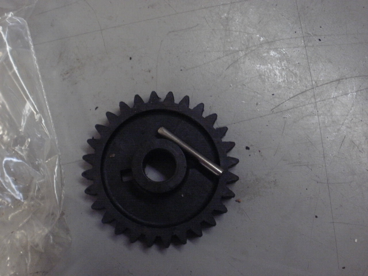 2010 SKI-DOO GRAND TOURING SE 1200 OIL PUMP GEAR 28 TEETH 420834887