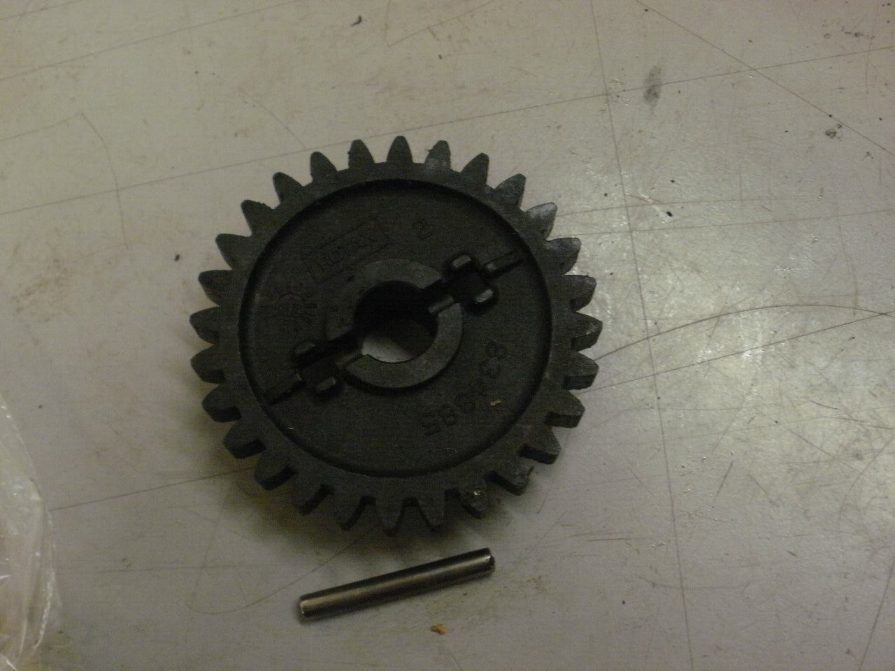 2010 SKI-DOO GRAND TOURING SE 1200 OIL PUMP GEAR 28 TEETH 420834887