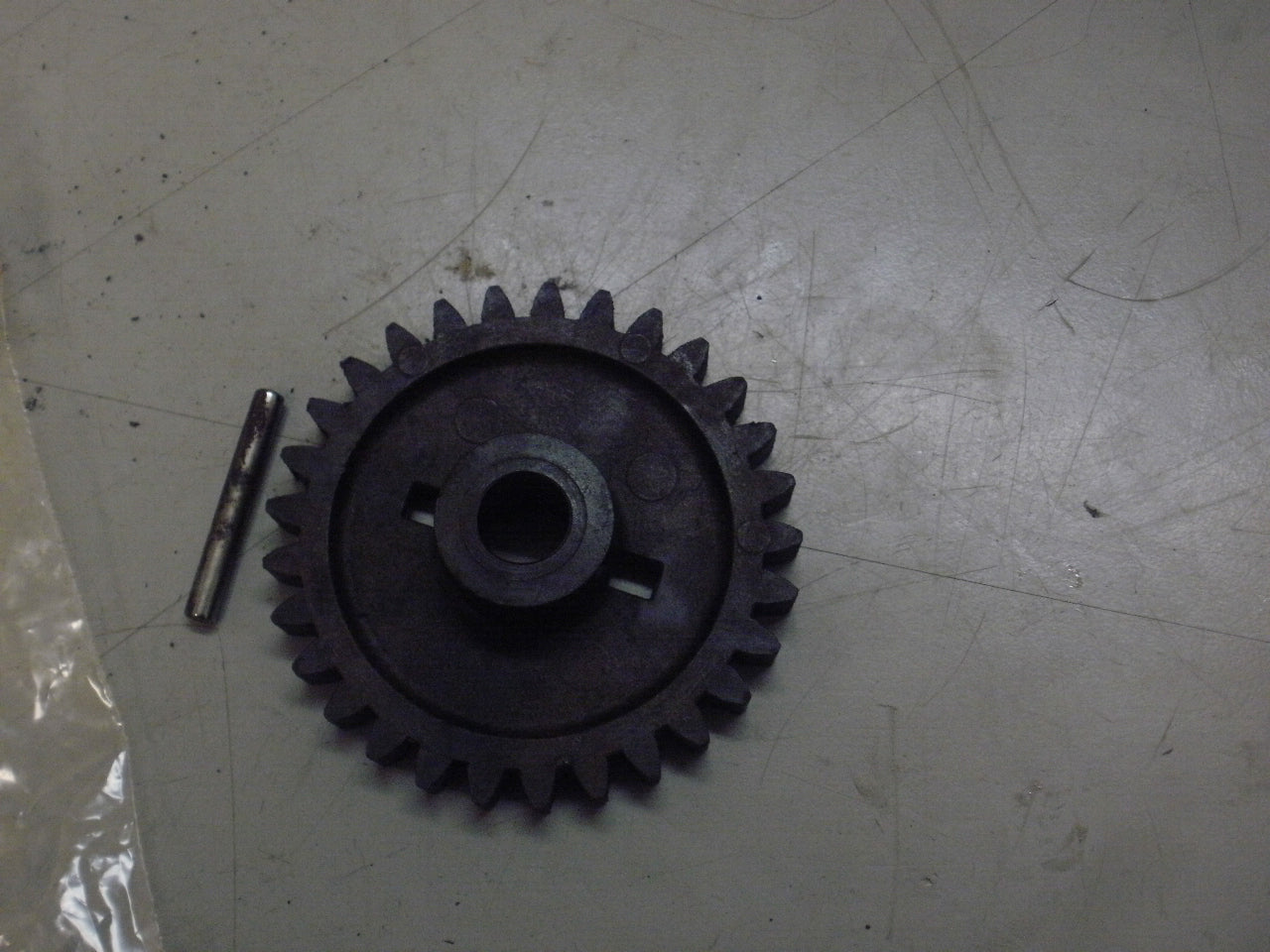 2010 SKI-DOO GRAND TOURING SE 1200 OIL PUMP GEAR 29 TEETH 420834882