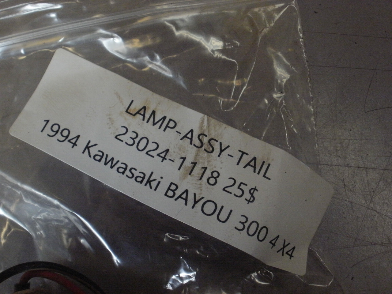 1994 KAWASAKI BAYOU 300 4X4 LAMP ASSY TAIL 23024-1118
