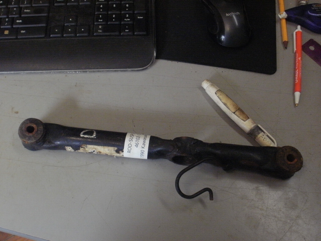 1990 KAWASAKI BAYOU 300 ROD SUSP RR RH OUT 46102-1225