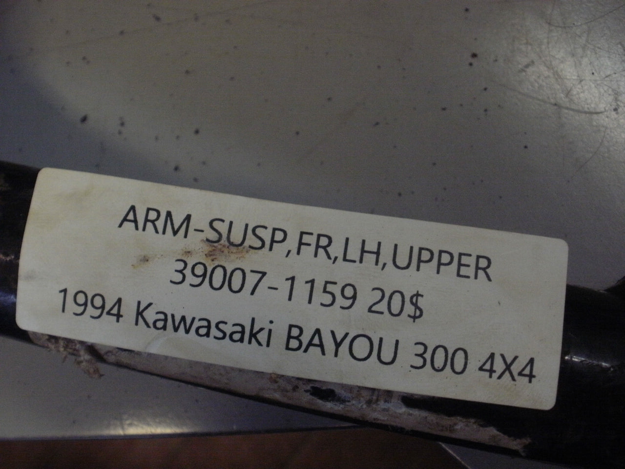 1994 KAWASAKI BAYOU 300 4X4 ARM SUSP FR LH UPP 39007-1159