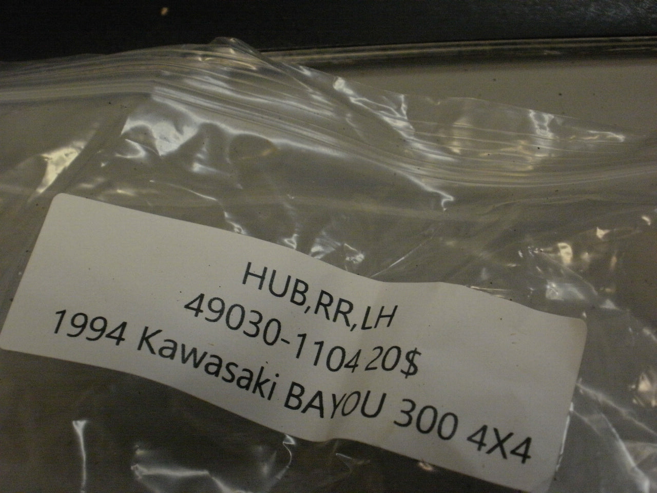 1994 KAWASAKI BAYOU 300 4X4 HUB FR 49030-1102 49030-1116