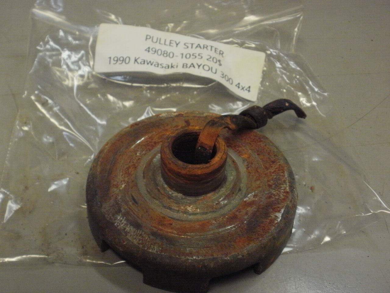 1990 KAWASAKI BAYOU 300 PULLEY STARTER 49080-1055