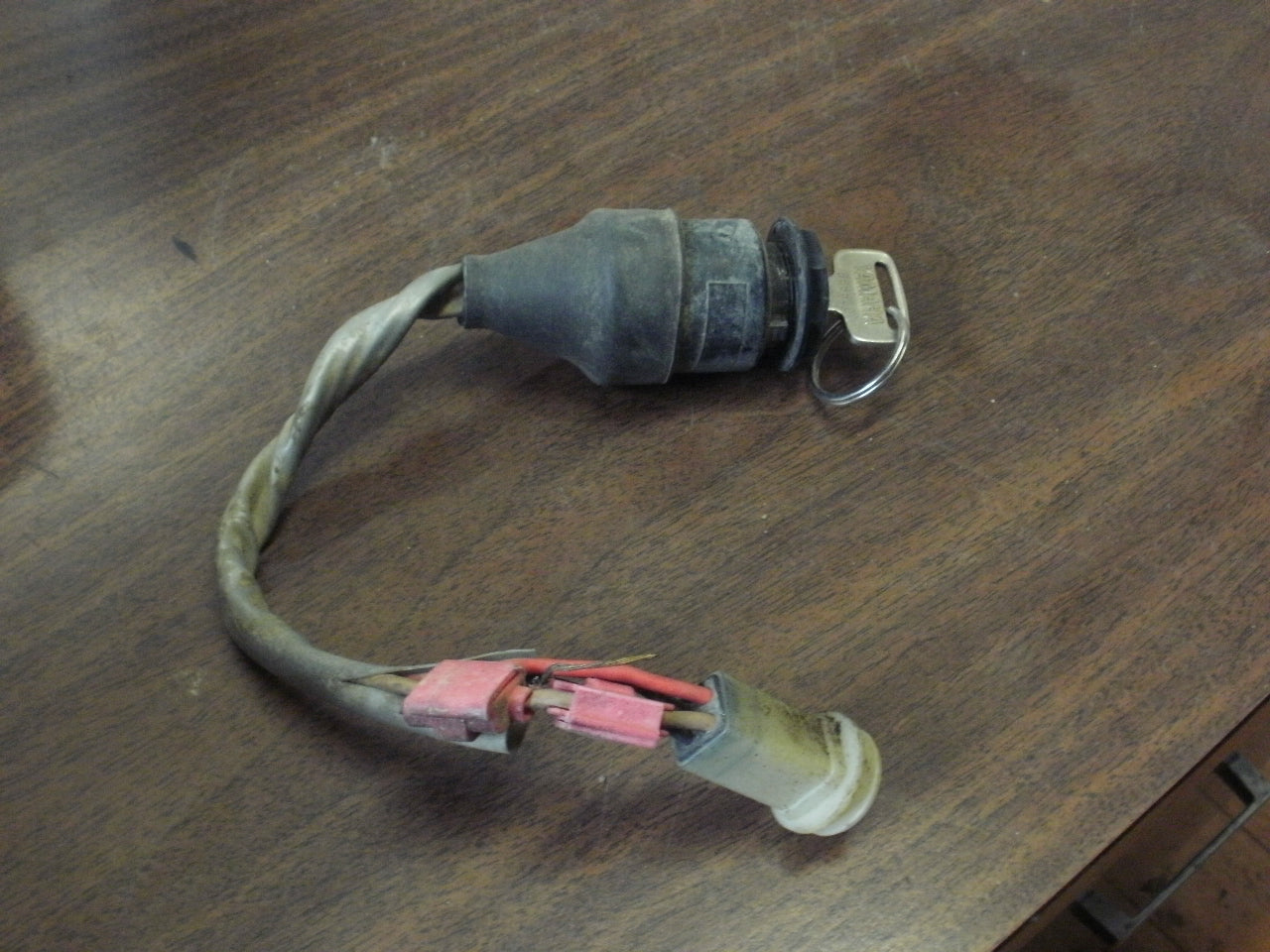 1989 Yamaha BIG BEAR 4WD (YFM350FWW) MAIN SWITCH ASSEMBLY 2FJ-82510-09-00